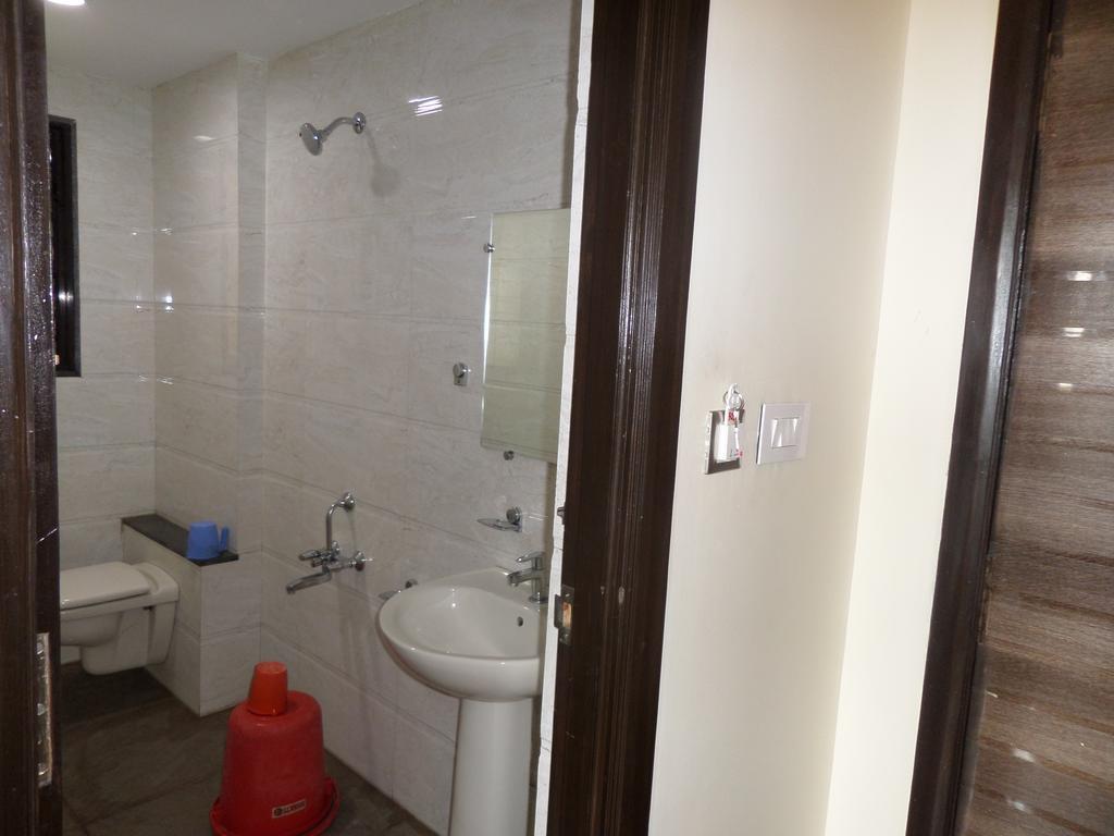 Sai Heera Residency Hotel Shirdi Bagian luar foto